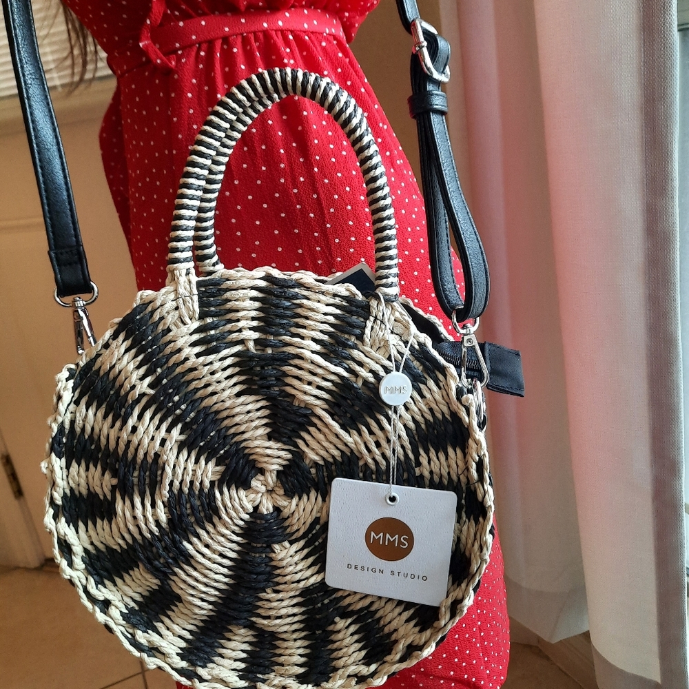 MMS Design Studio round purse